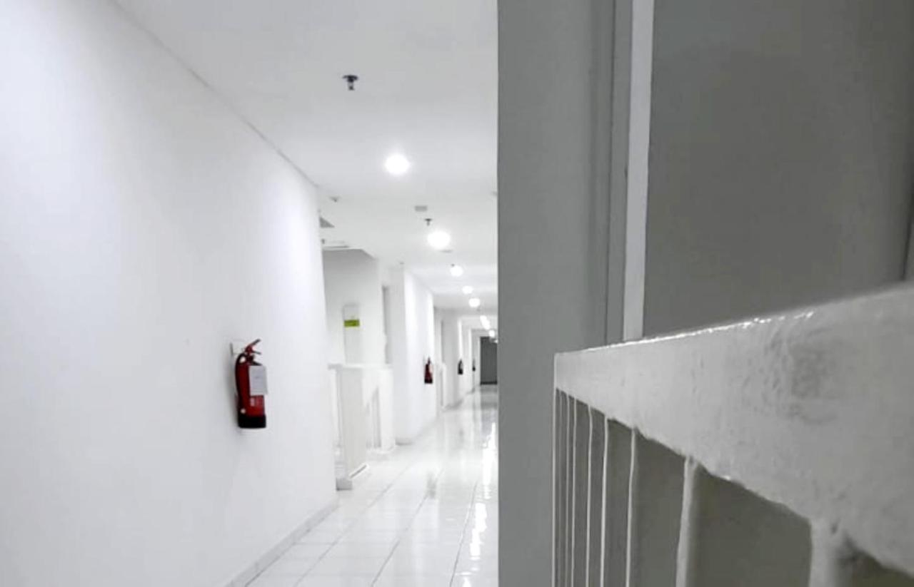Aero Room Tangerang Buitenkant foto
